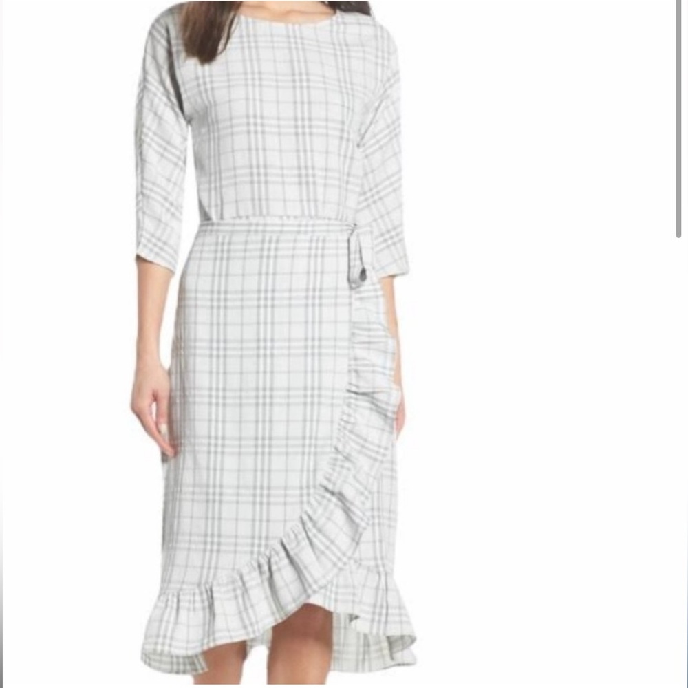 Chelsea28 Wrap Dress